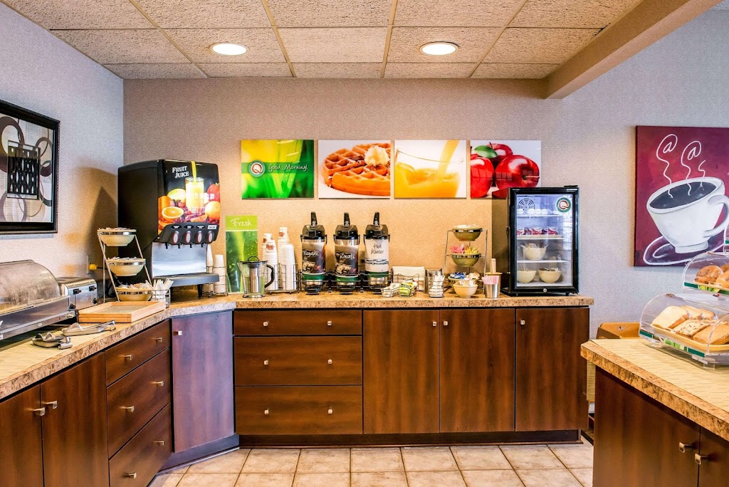 Quality Inn Pittsburgh Airport | 7011 Steubenville Pike US 22-30 W, Oakdale, PA 15071, USA | Phone: (878) 599-6214