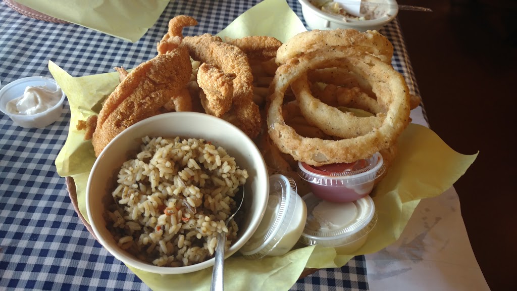 David Beards Catfish and Seafood | 1303 NW Pkwy St, Azle, TX 76020, USA | Phone: (817) 270-5957