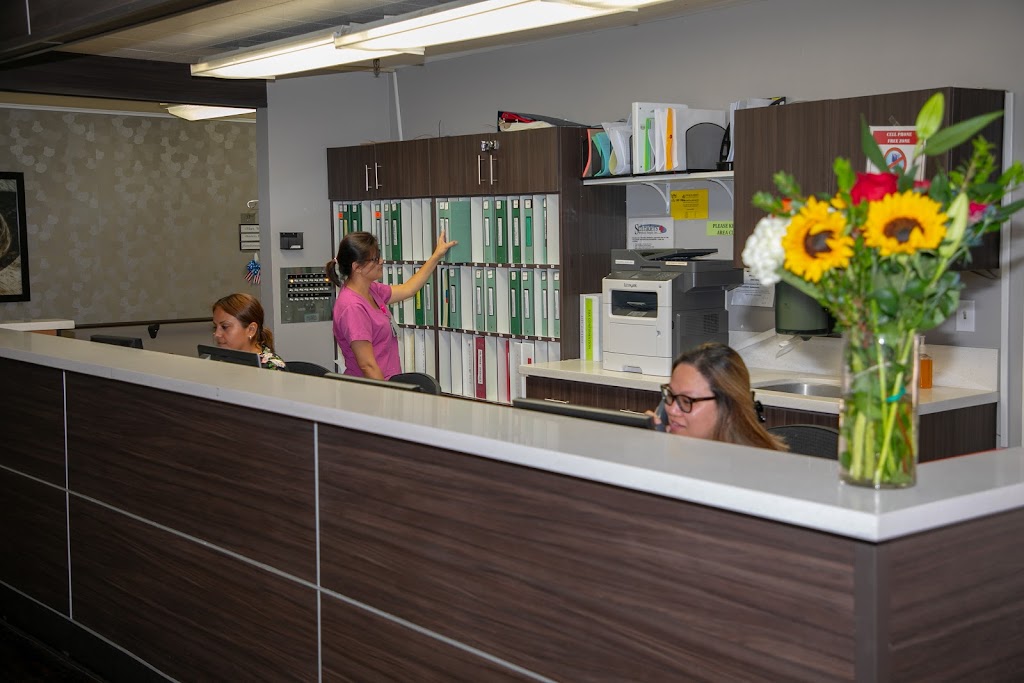 Country Villa Belmont Heights Healthcare Center | 1730 Grand Ave #2011, Long Beach, CA 90804, USA | Phone: (562) 597-8817
