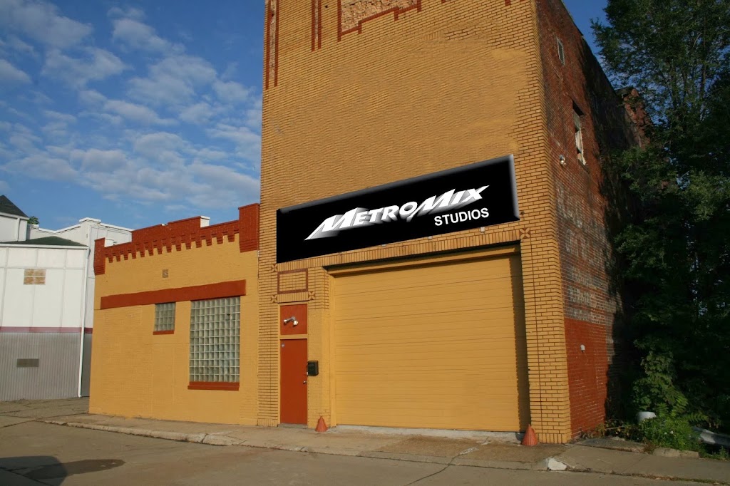 MetroMix Studios | 3567 Bigelow Blvd, Pittsburgh, PA 15203, USA | Phone: (412) 381-5303