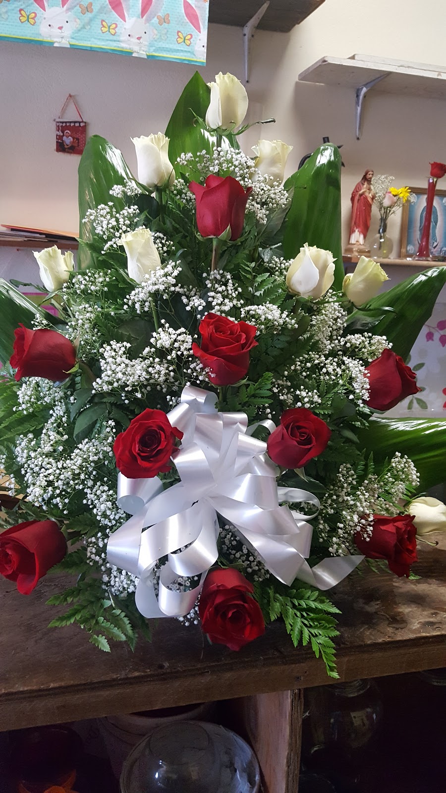 M&M Decorations and Flowers | 12521 Long Beach Blvd #2, Lynwood, CA 90262, USA | Phone: (562) 552-2706