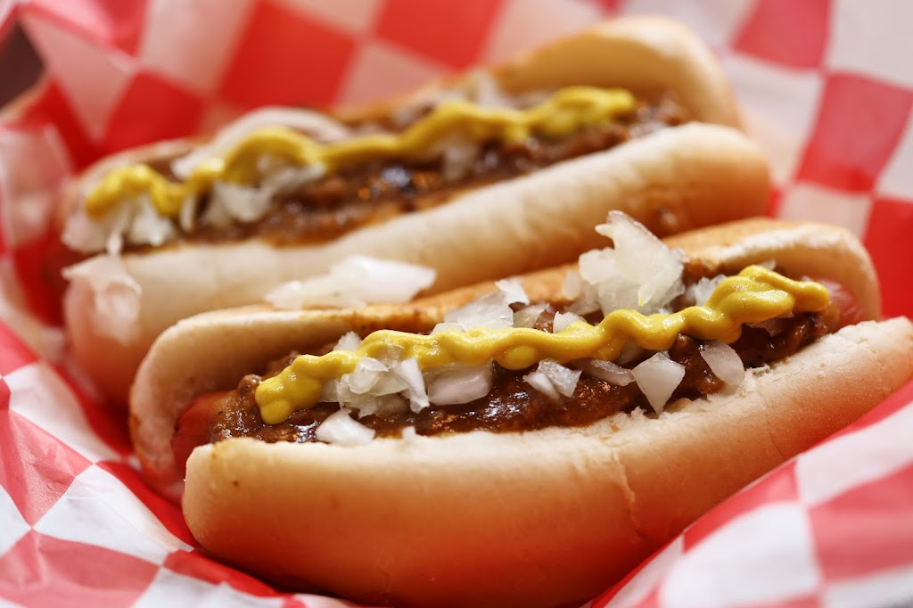 Coneys | 8535 South Ave, Poland, OH 44514, USA | Phone: (330) 953-3090