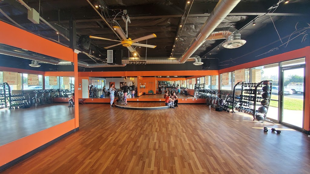 Hard Core Fitness Studio | 22821 Lake Forest Dr #102, Lake Forest, CA 92630, USA | Phone: (949) 427-0337