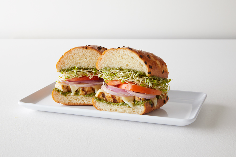 Eriks DeliCafé | 1074 S Green Valley Rd, Watsonville, CA 95076, USA | Phone: (831) 724-7575