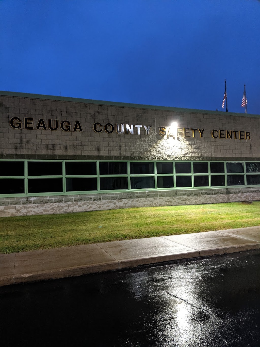 Geauga County Sheriffs Office | 12450 Merritt Rd, Chardon, OH 44024, USA | Phone: (440) 286-1234