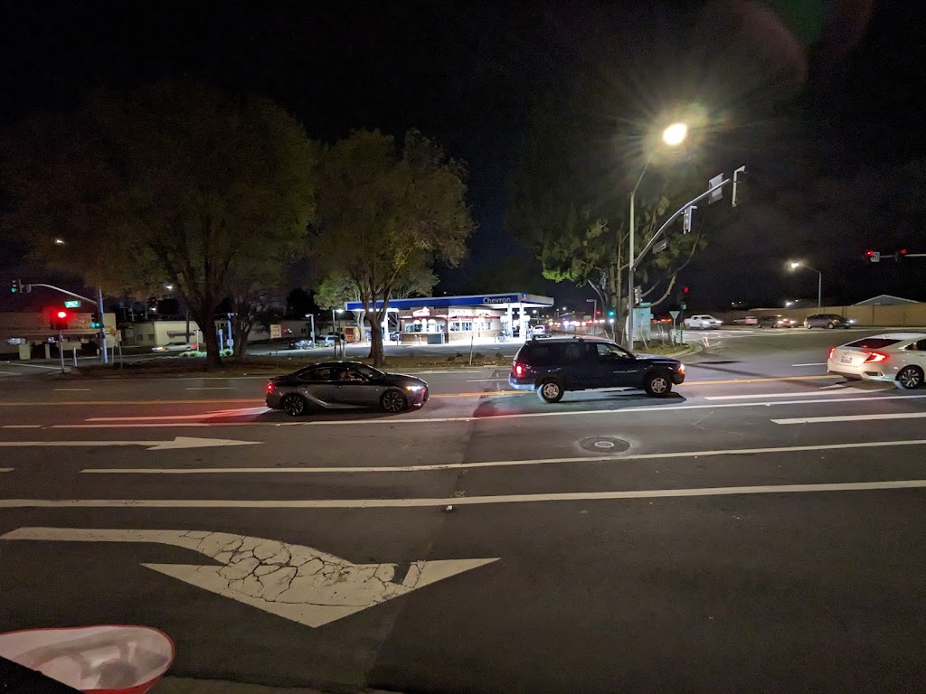 Chevron | 1265 Lawrence Station Rd, Sunnyvale, CA 94089, USA | Phone: (408) 744-0725