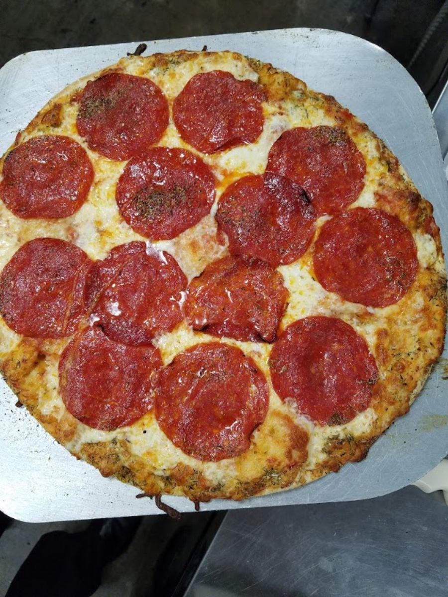 Chico Pizza & Chicken | 2165 Erlands Point Rd NW, Bremerton, WA 98312, USA | Phone: (360) 550-4041