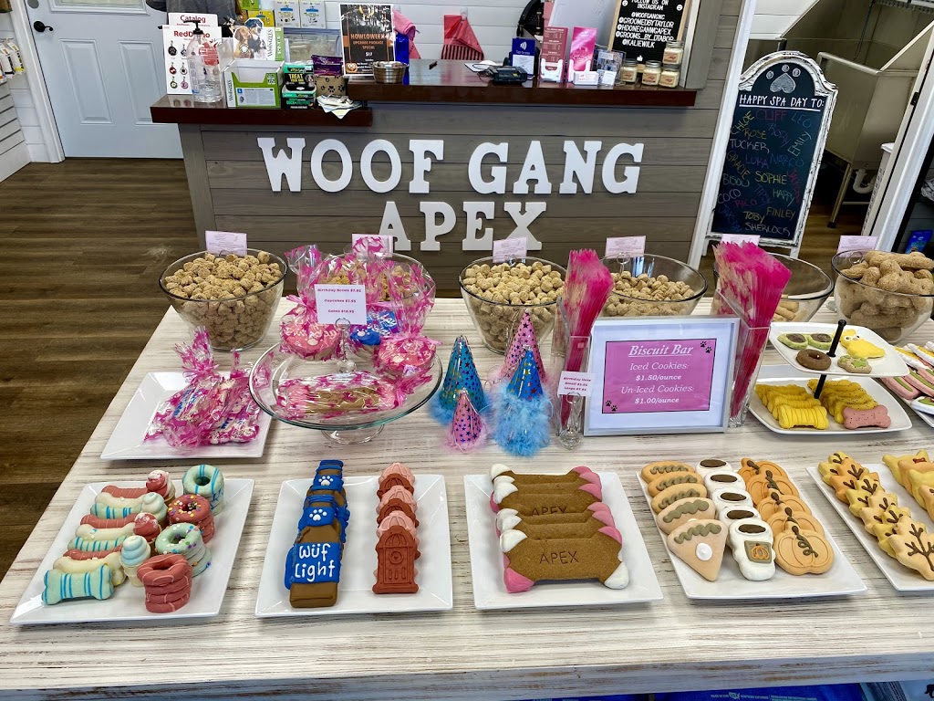 Woof Gang Bakery & Grooming Apex | 774 W Williams St, Apex, NC 27502, USA | Phone: (919) 367-1333