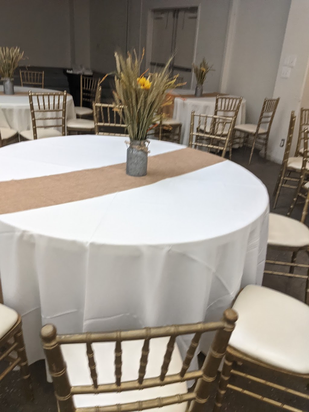 Alma Mendozas Beauty Salon | 1031 Kansas Ave suite b, Modesto, CA 95351, USA | Phone: (209) 581-2981