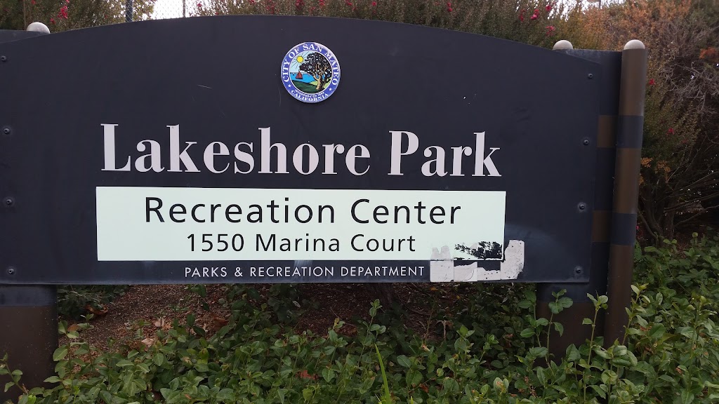 Lakeshore Park / Martens Field | 1500 Marina Ct, San Mateo, CA 94403, USA | Phone: (650) 522-7434