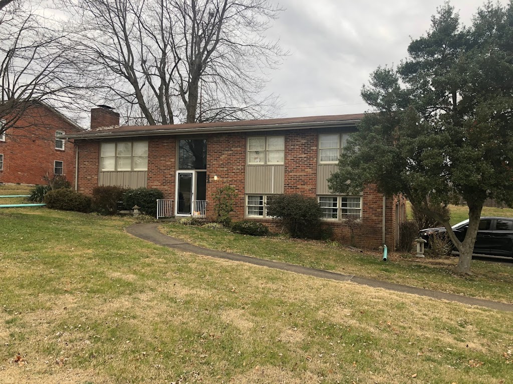 Barr Realty & Auction Co, Inc | 879 Hillcrest Dr, Brandenburg, KY 40108, USA | Phone: (270) 422-2136