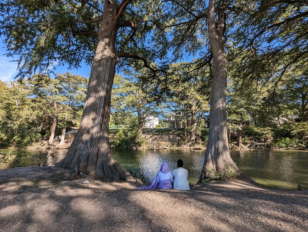 Cypress Bend Park | 503 Peace Ave, New Braunfels, TX 78130, USA | Phone: (830) 221-4350