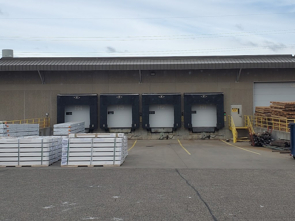 Boise Cascade Building Materials Distribution | 8714 215th St W, Lakeville, MN 55044 | Phone: (952) 469-5900