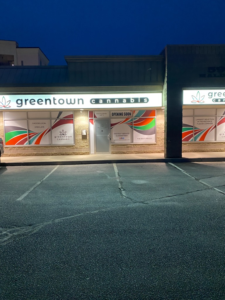 Greentown Cannabis #1 Dispensary in Lasalle | 9am-11pm delivery | 5994 Malden Rd Unit 3, LaSalle, ON N9H 1S4, Canada | Phone: (226) 773-1006