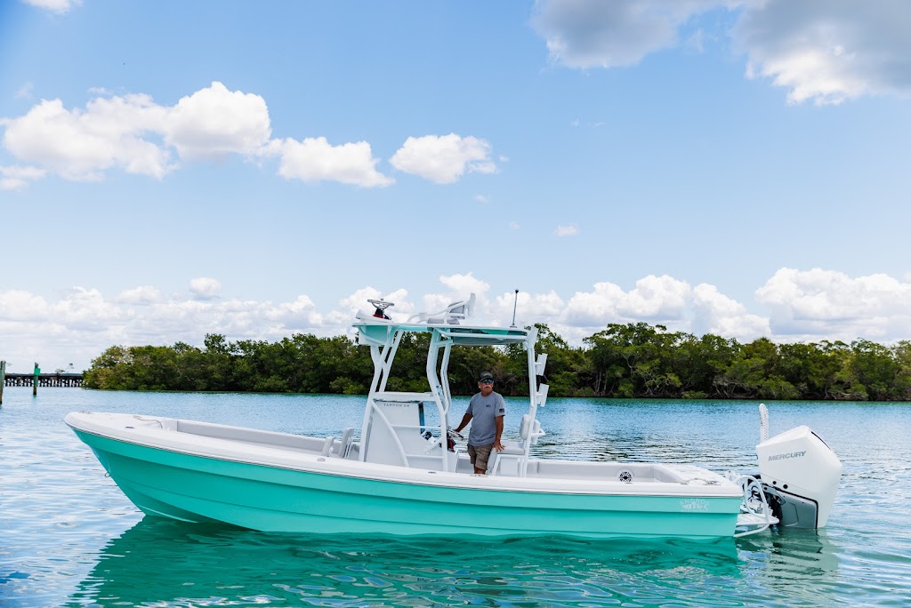 Andros Boatworks | 5697 Pinkney Ave, Sarasota, FL 34233, USA | Phone: (941) 351-9702