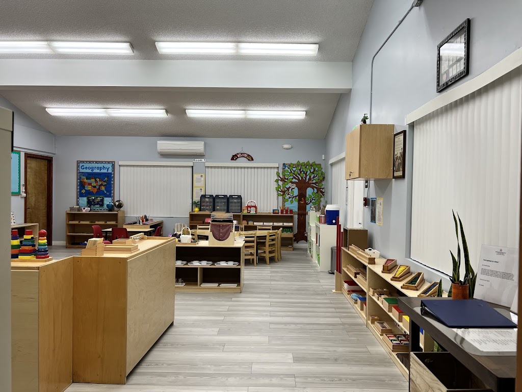 Montessori Way Learning Center Inc. | 2401 Irvine Ave Building E, Newport Beach, CA 92660 | Phone: (949) 287-6555