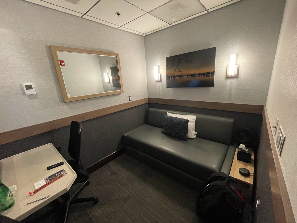 Minute Suites - BWI | Baltimore/Washington International Thurgood Marshall Airport, Gate C3, Baltimore, MD 21240, USA | Phone: (240) 720-2158