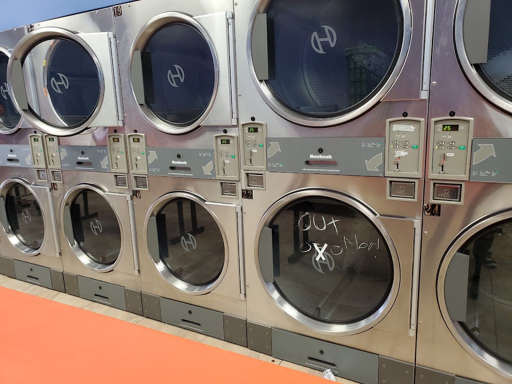 Laundromate | 7200 Elroy Rd, Del Valle, TX 78617, USA | Phone: (512) 247-2700