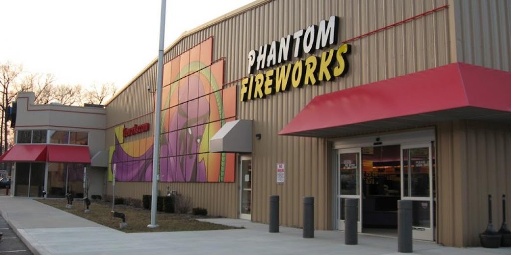 Phantom Fireworks of Toledo | 10378 Geiser Rd, Holland, OH 43528, USA | Phone: (419) 865-3687