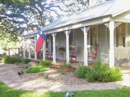 Gruene Estate Event Venue | 1030 River Rd, New Braunfels, TX 78130, USA | Phone: (830) 318-5582