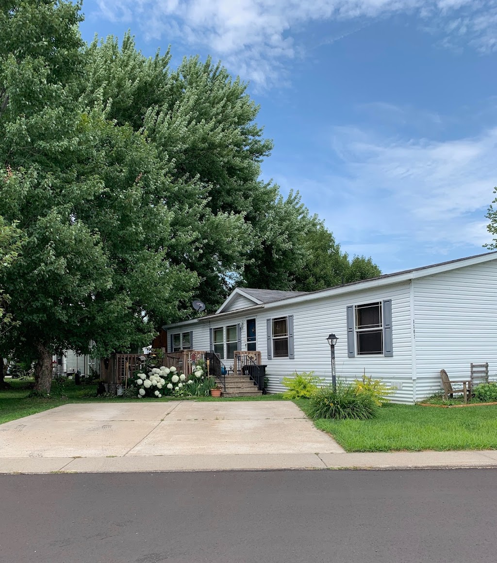 Flamingo Terrace Mobile Home | 17100 MN-65, Ham Lake, MN 55304, USA | Phone: (763) 434-5400