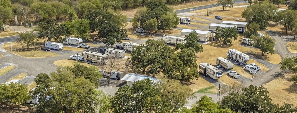 Southern Meadows RV Park | 10985 State Hwy 171, Covington, TX 76636, USA | Phone: (254) 205-0293