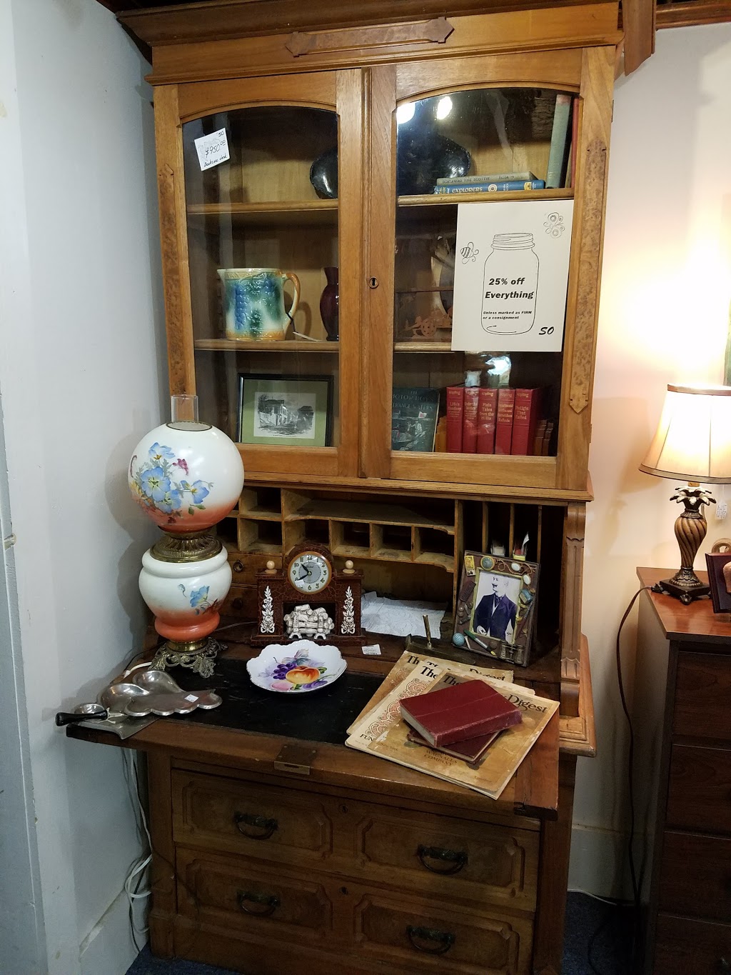 C. Middleton Antiques and Uniques | 1615 S 17th St, Lincoln, NE 68502, USA | Phone: (402) 477-1331