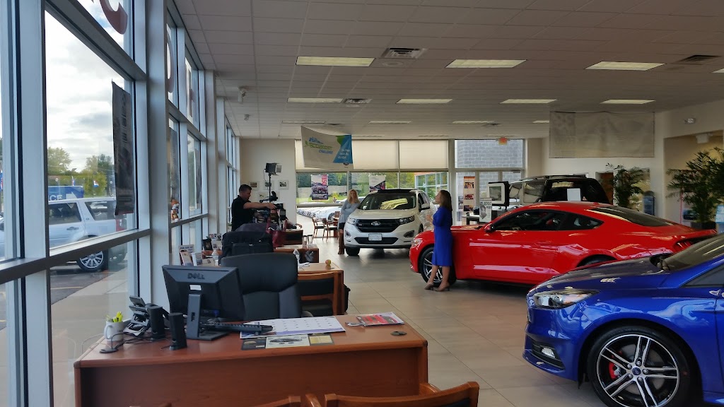 Schmit Bros Automotive | 925 E Green Bay Ave, Saukville, WI 53080, USA | Phone: (262) 284-8844