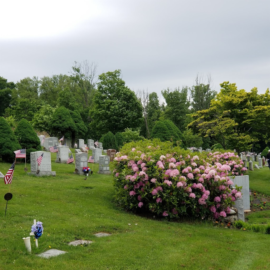 Dale Cemetery | 104 Havell St, Ossining, NY 10562, USA | Phone: (914) 941-1155