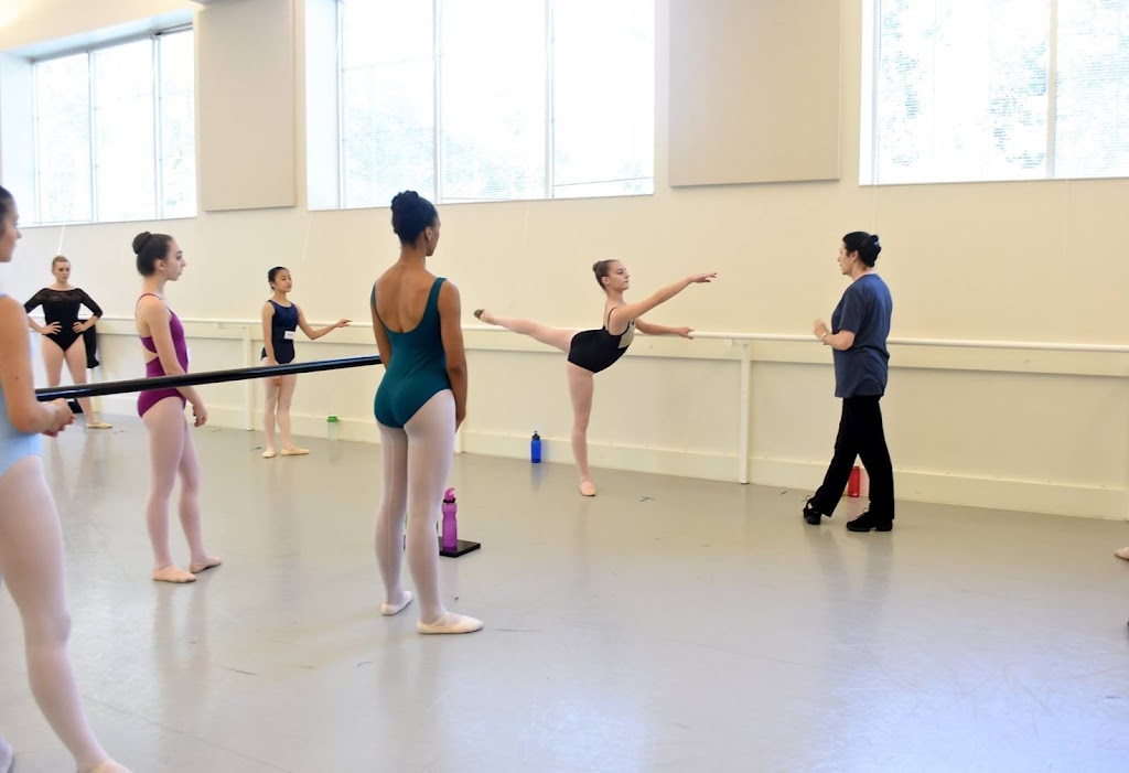 Texas Ballet Theater School | 1540 Mall Cir, Fort Worth, TX 76116, USA | Phone: (817) 763-0207