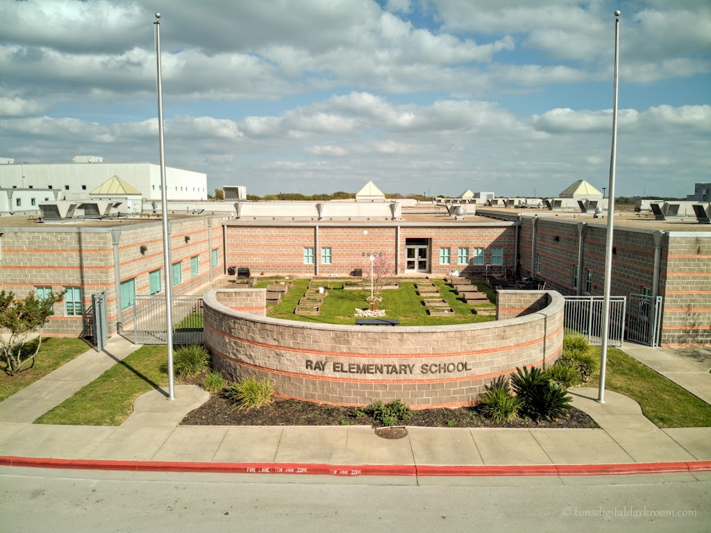 Ray Elementary School | 225 Swindoll Ln, Hutto, TX 78634 | Phone: (512) 759-5450