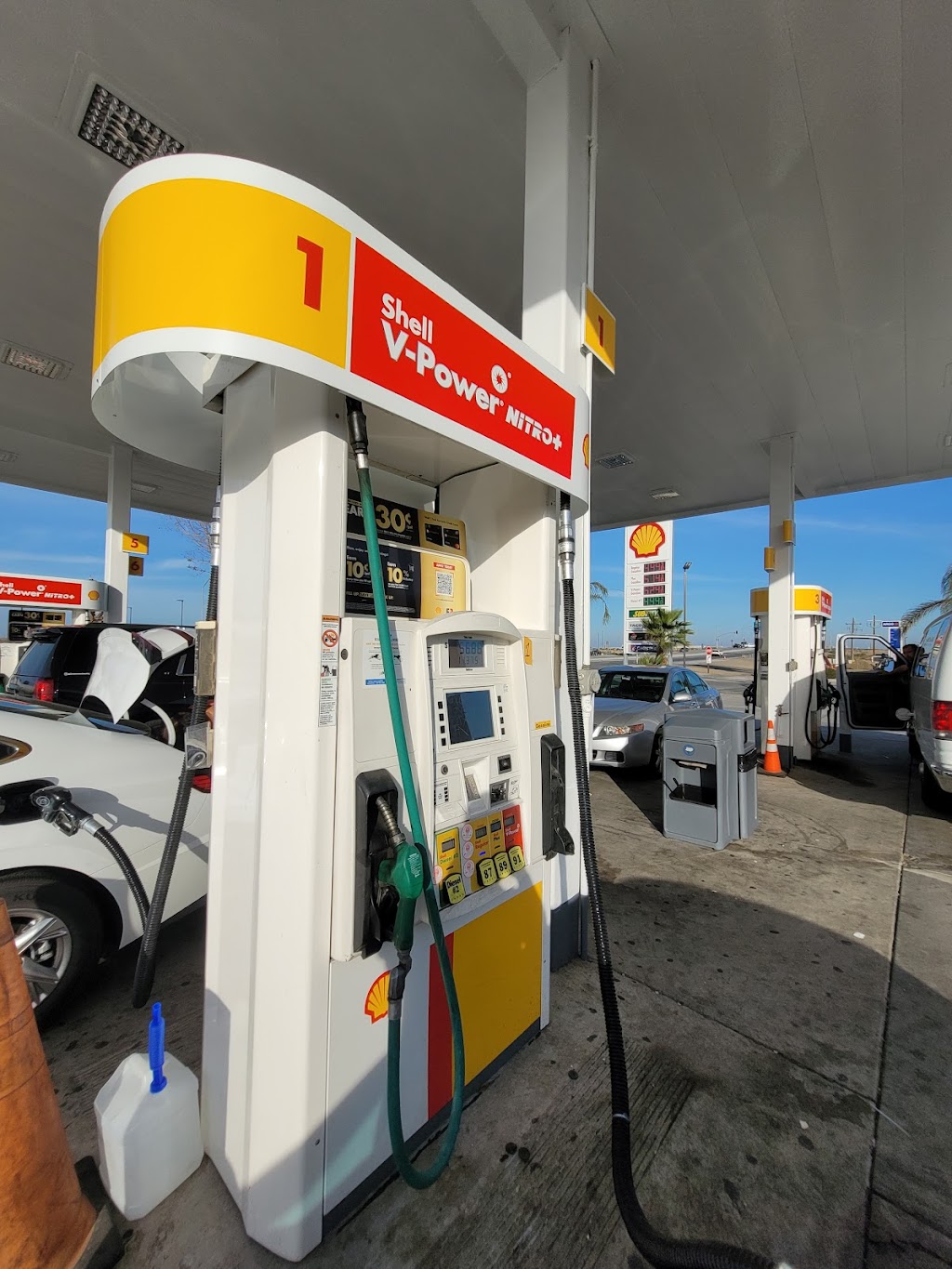 Shell | 21959 Paso Robles Hwy, CA-46, Lost Hills, CA 93249, USA | Phone: (661) 797-2500