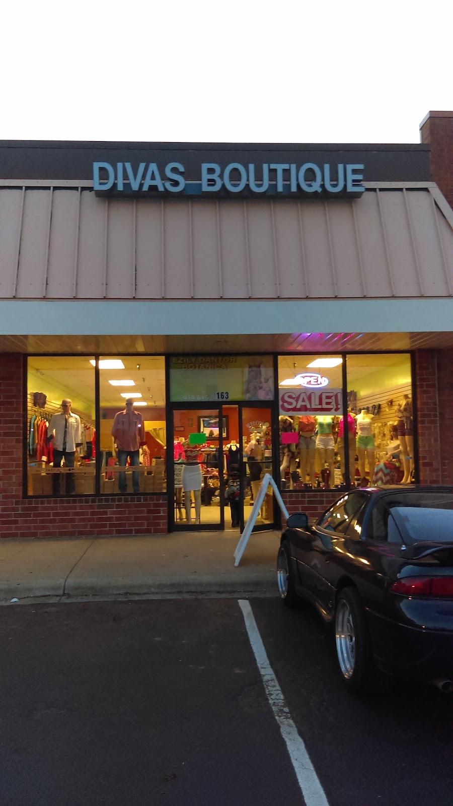 Divas boutique | 421 Chapanoke Rd Suite 163, Raleigh, NC 27603, USA | Phone: (919) 400-0738