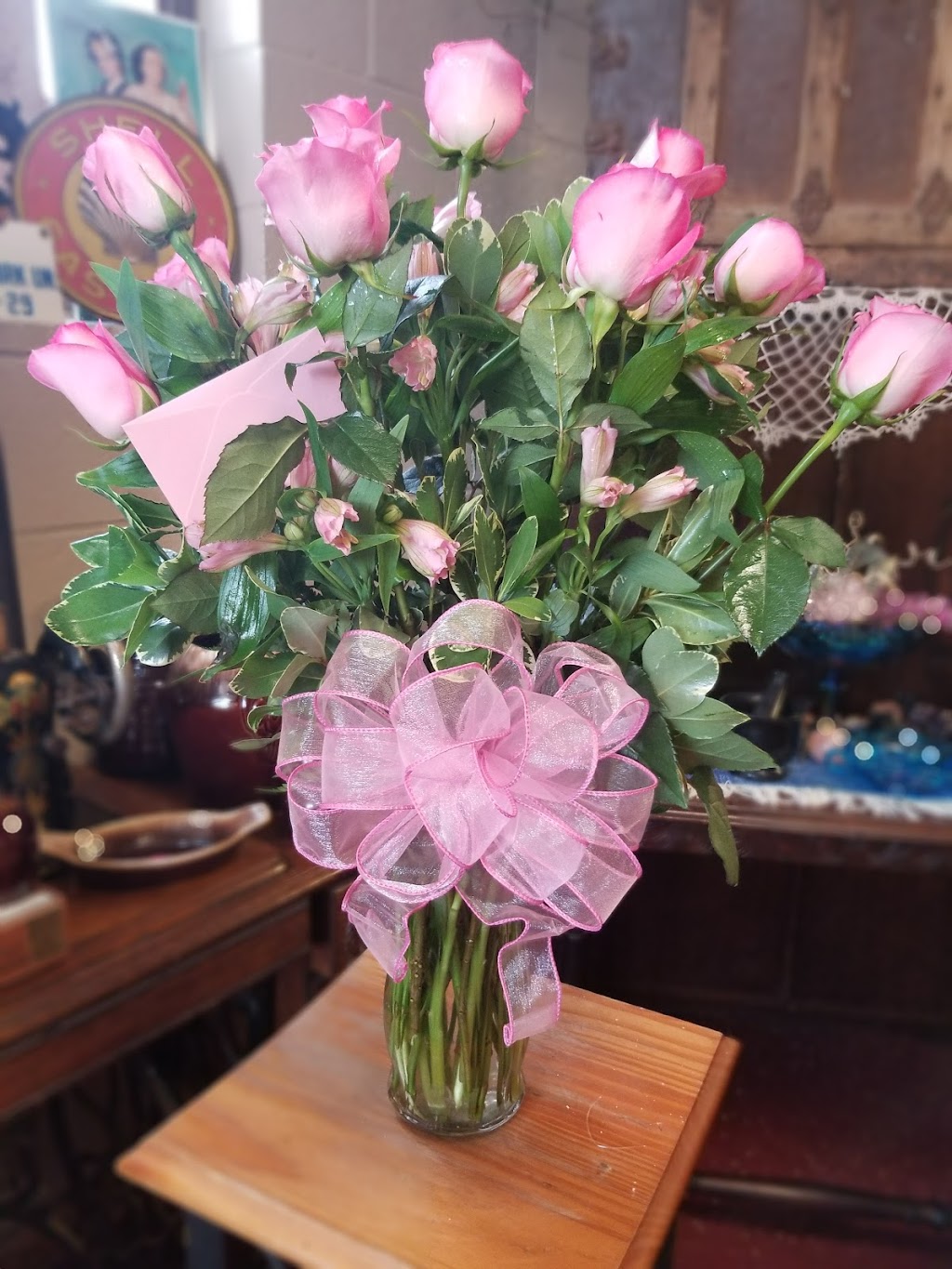 Celebrations Florist | 107 E Rock Island Ave, Boyd, TX 76023, USA | Phone: (940) 433-8000