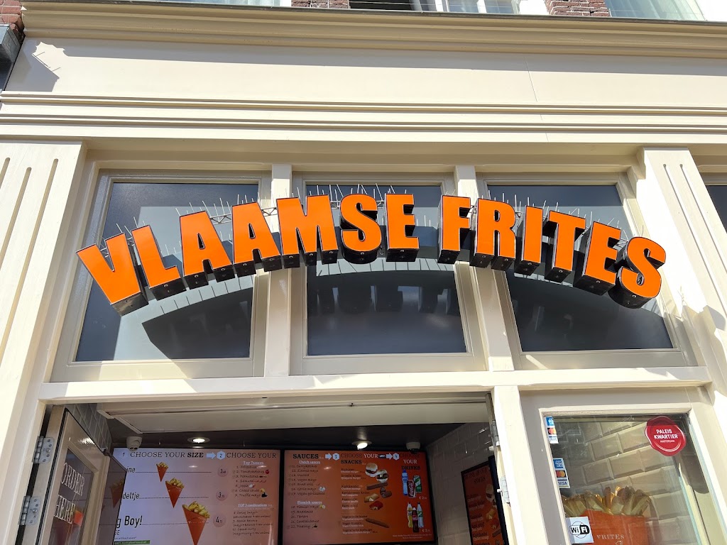 Flemish Fries Snackland | Damrak 58, 1012 LL Amsterdam, Netherlands | Phone: 020 233 6119