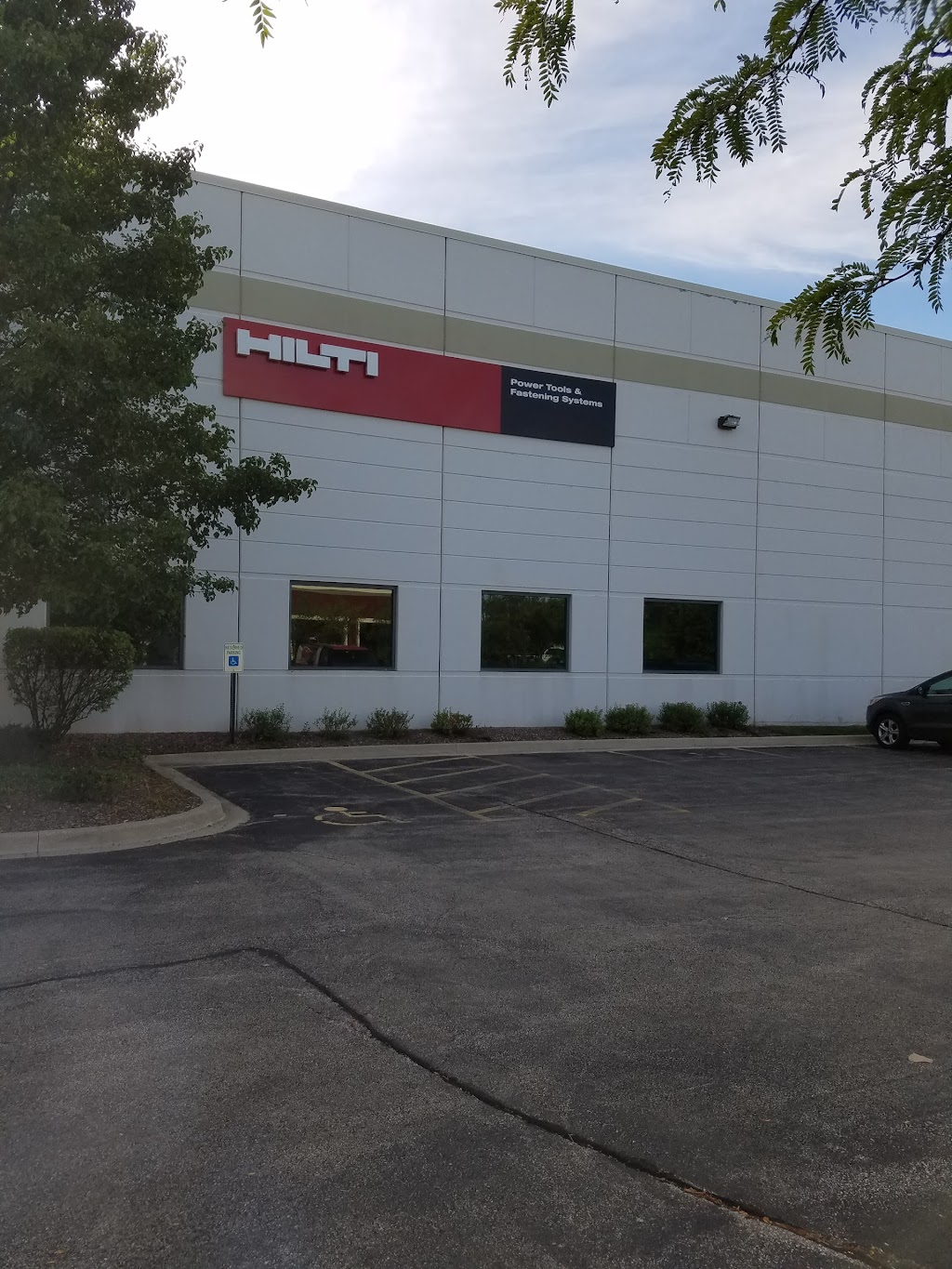 Hilti Store - Chicago Elmhurst | 135 W Diversey Ave, Elmhurst, IL 60126, USA | Phone: (800) 879-8000