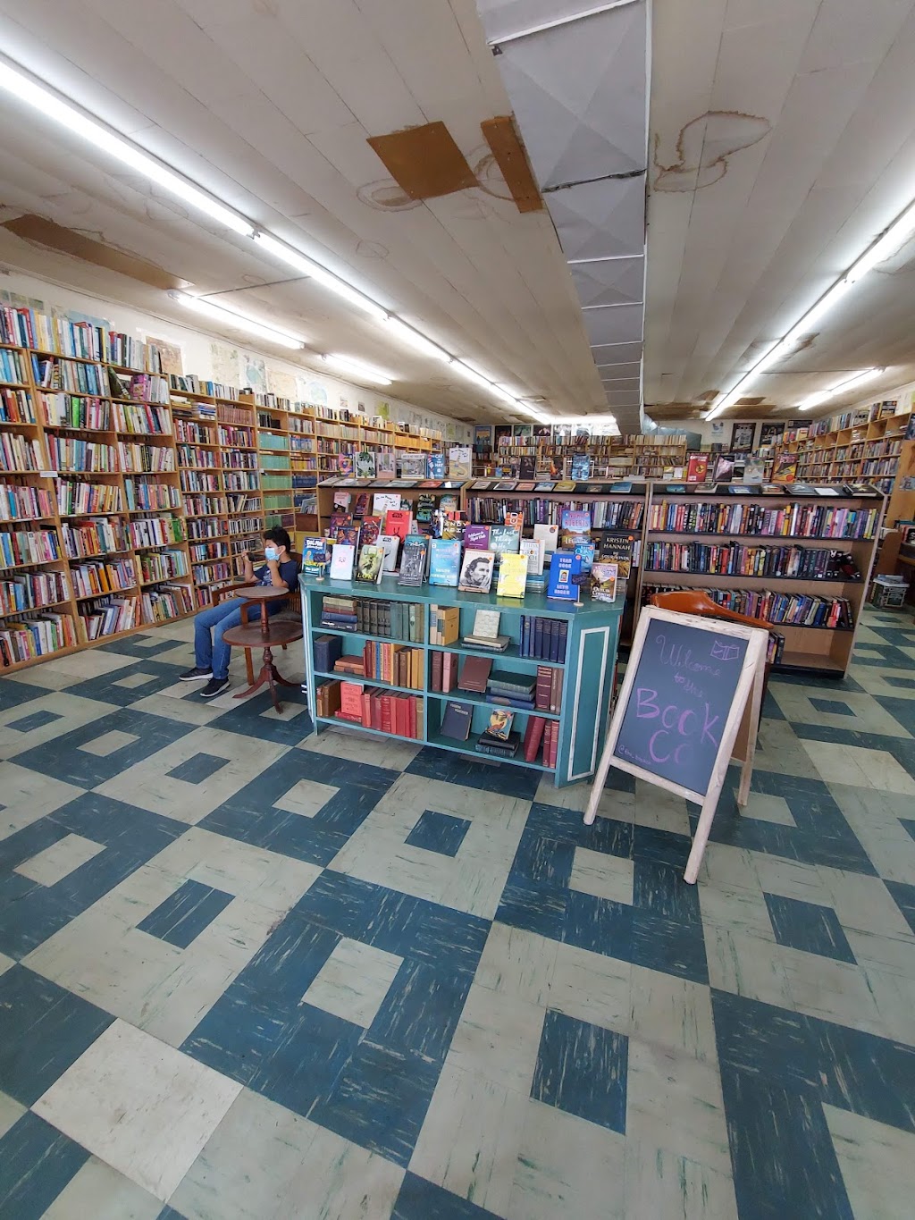 The Book Co. | 108 E Davis St, Mesquite, TX 75149, USA | Phone: (972) 285-8661