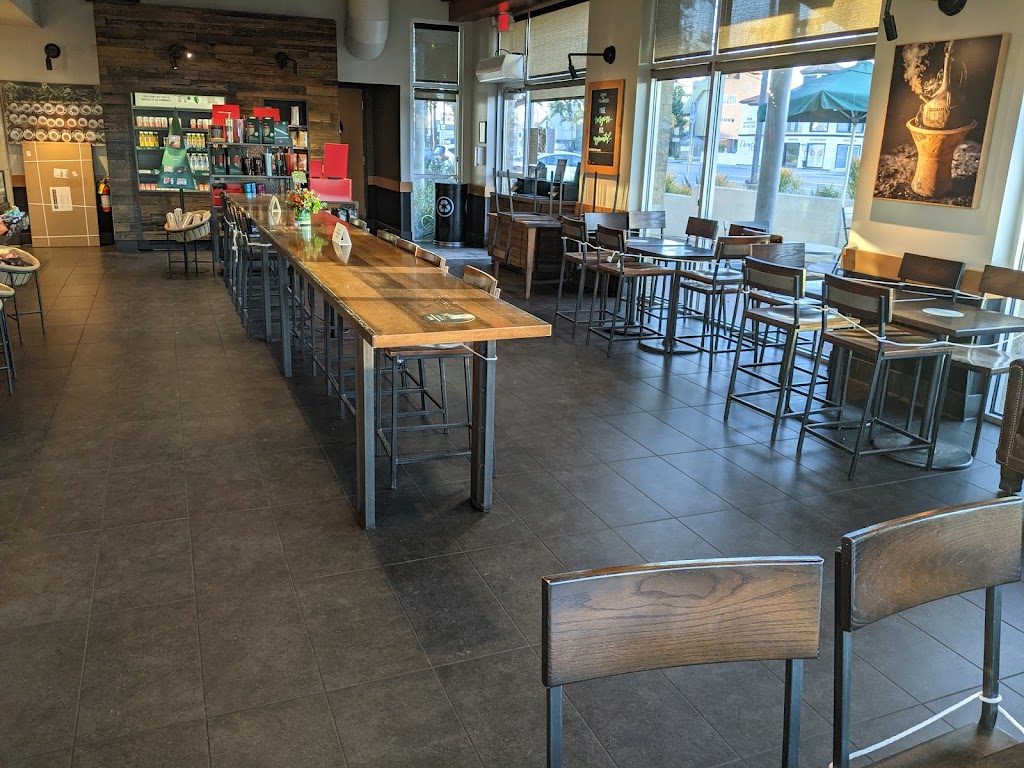 Starbucks | 16470 Pacific Coast Hwy, Huntington Beach, CA 92649, USA | Phone: (562) 592-1789