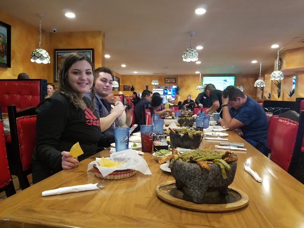 El Tequileno family Mexican restaurant | 15900 W Colfax Ave, Golden, CO 80401, USA | Phone: (303) 384-3578