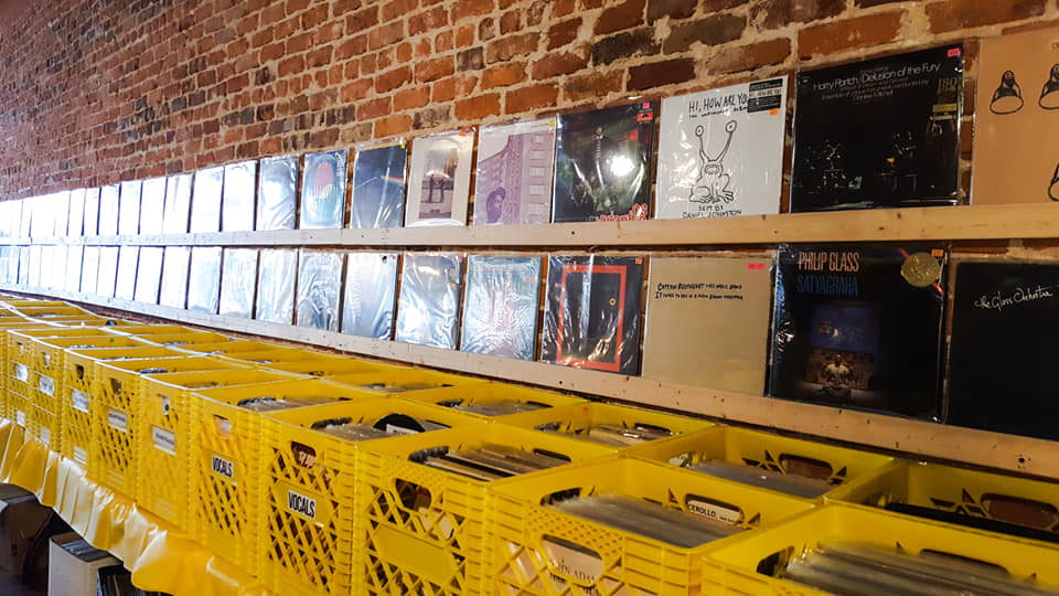 Astro Record Store | 910 Main St, Bastrop, TX 78602, USA | Phone: (512) 574-6449