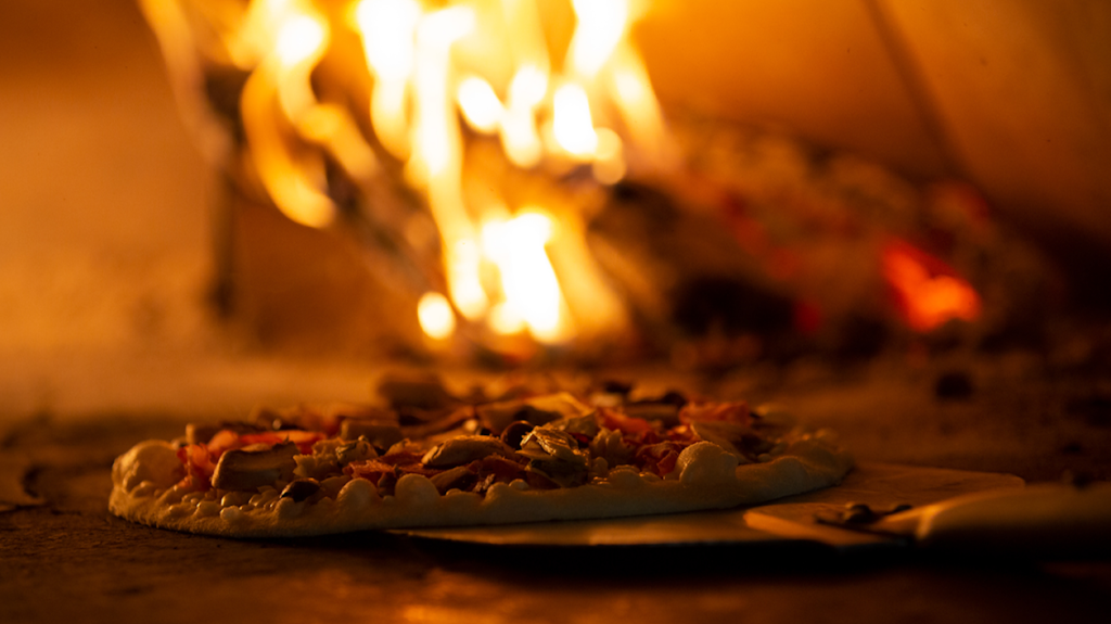 Brixx Wood Fired Pizza + Craft Bar | 1295 Creekshire Way, Winston-Salem, NC 27103 | Phone: (336) 837-0664