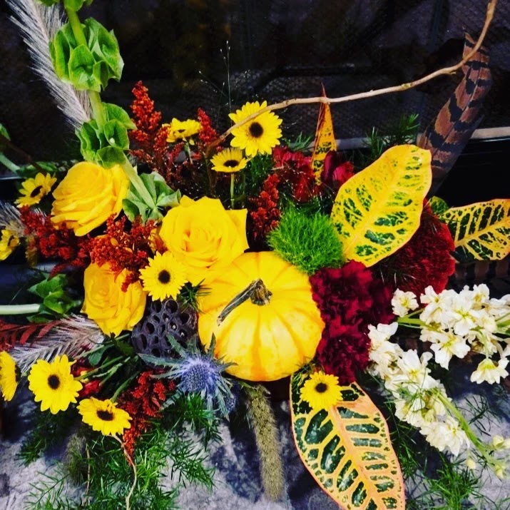 The Rustic Rose Flowers & Gifts | 2223 N Airport Rd, Jasper, AL 35504, USA | Phone: (205) 387-7070