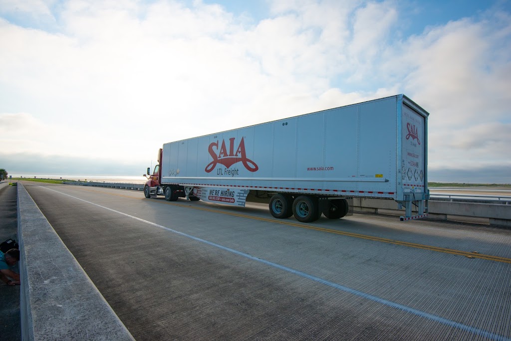 Saia LTL Freight | 2424 Bremer Rd, Fort Wayne, IN 46803, USA | Phone: (260) 749-8629