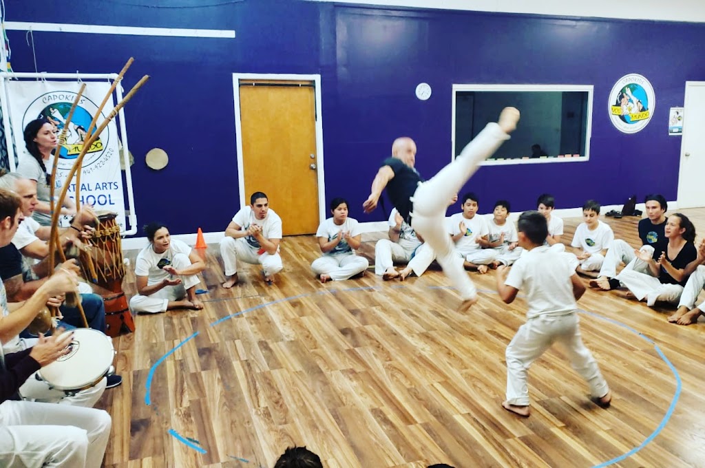 Capoeira VAM & CapoFitness Sarasota | 4672 McIntosh Ln, Sarasota, FL 34232, USA | Phone: (941) 922-4520