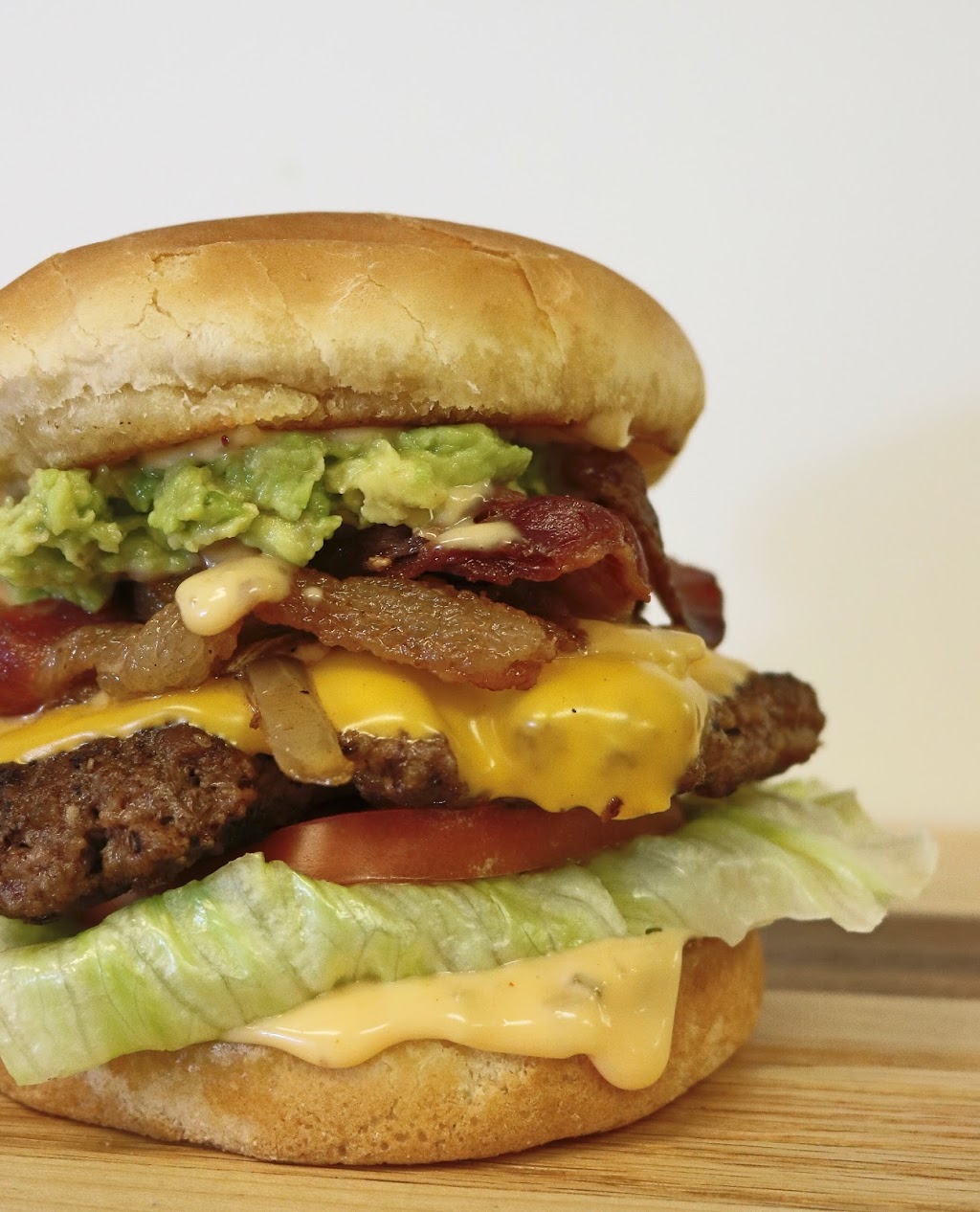 Sespe Burger | 8252 Market St, Boardman, OH 44512, USA | Phone: (234) 254-0014