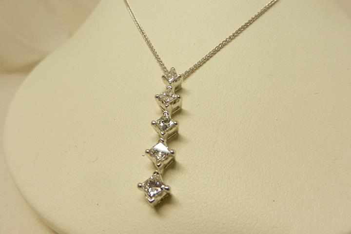 Diamond Mine Jewelers | 4101 KY-146, La Grange, KY 40031 | Phone: (502) 222-8080