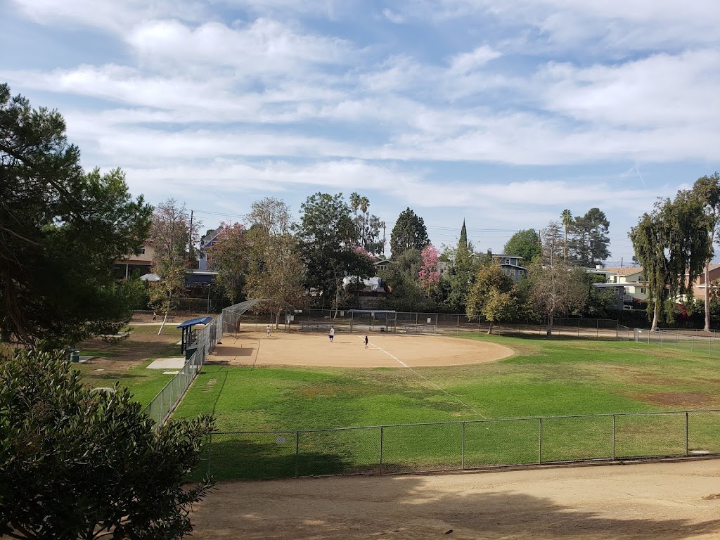 Bellevue Recreation Center | 826 Lucile Ave, Los Angeles, CA 90026, USA | Phone: (323) 664-2468