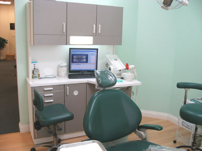 Distinctive Dentistry: Kosiorek David M DMD | 2100 Garden Dr #102, Seven Fields, PA 16046, USA | Phone: (724) 776-4560