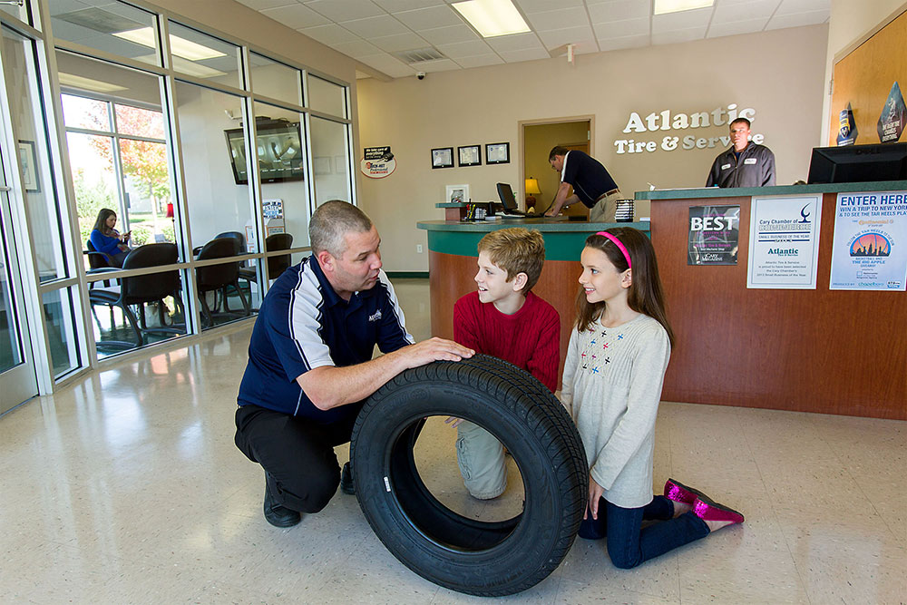 Atlantic Tire & Service | 5412 S Miami Blvd, Durham, NC 27703, USA | Phone: (919) 941-0712