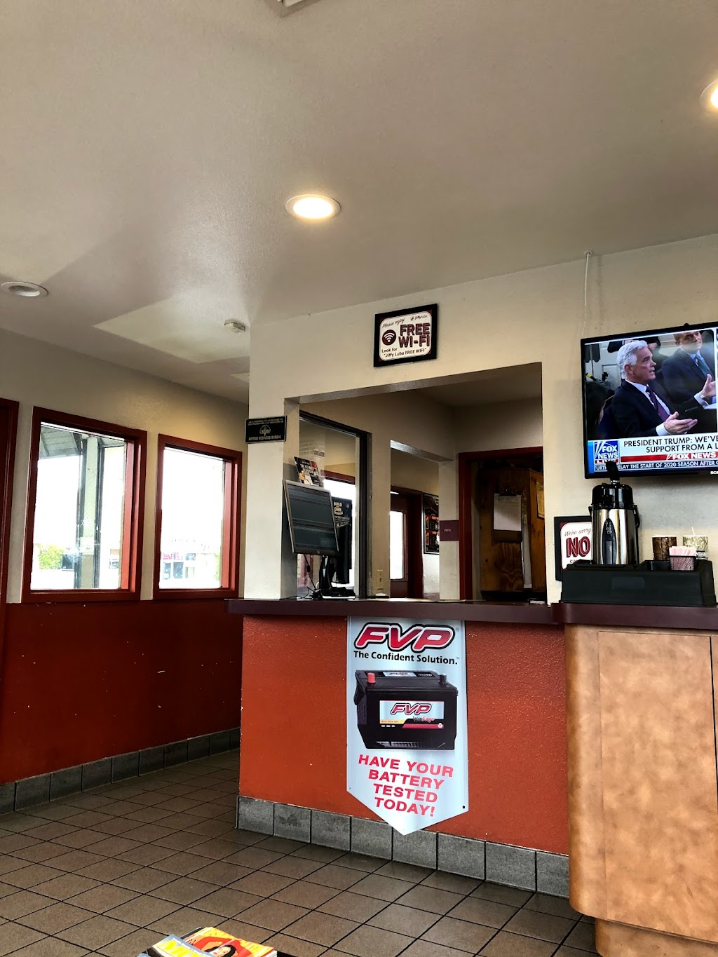 Jiffy Lube | 3080 Main St, Irvine, CA 92614, USA | Phone: (949) 863-0625